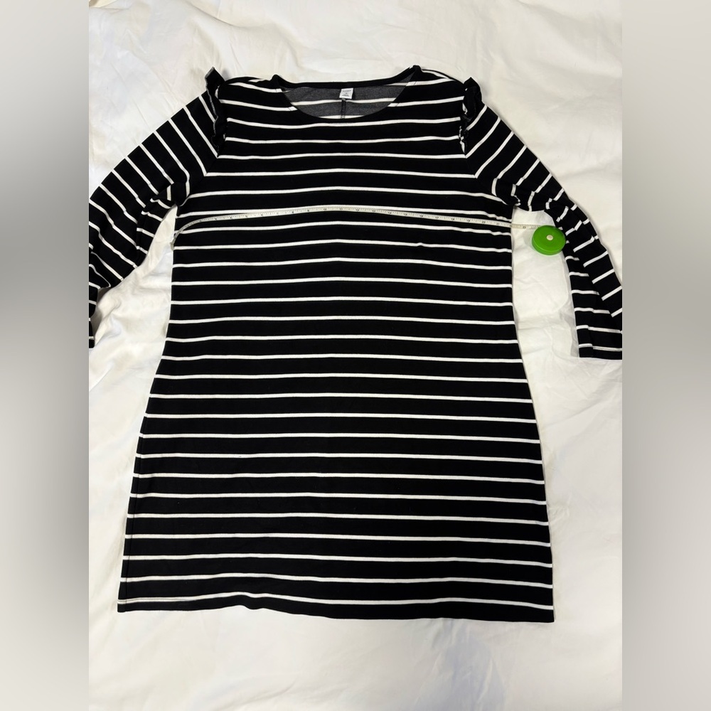 Old Navy Stretch Jersey long sleeve dress with ruffle detail on shoulder